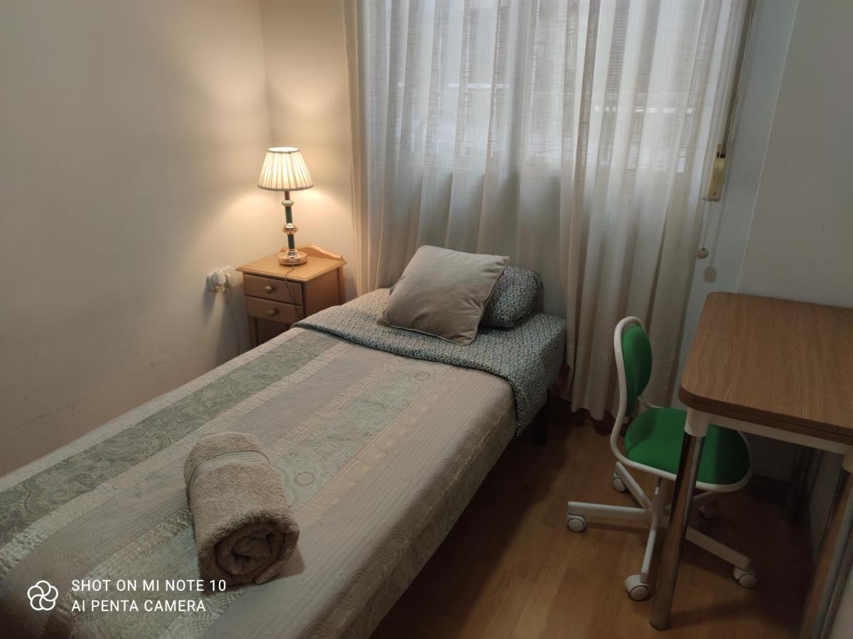 Habitacion L Apartment Мадрид Екстериор снимка